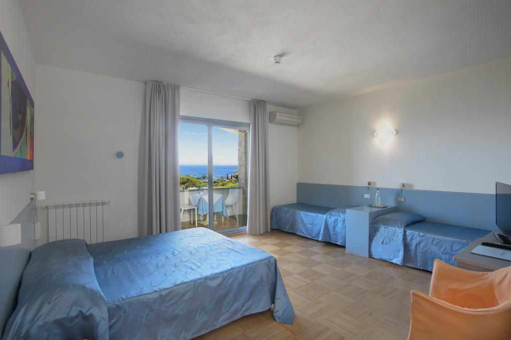 ג'יליו פורטו Hotel Arenella מראה חיצוני תמונה